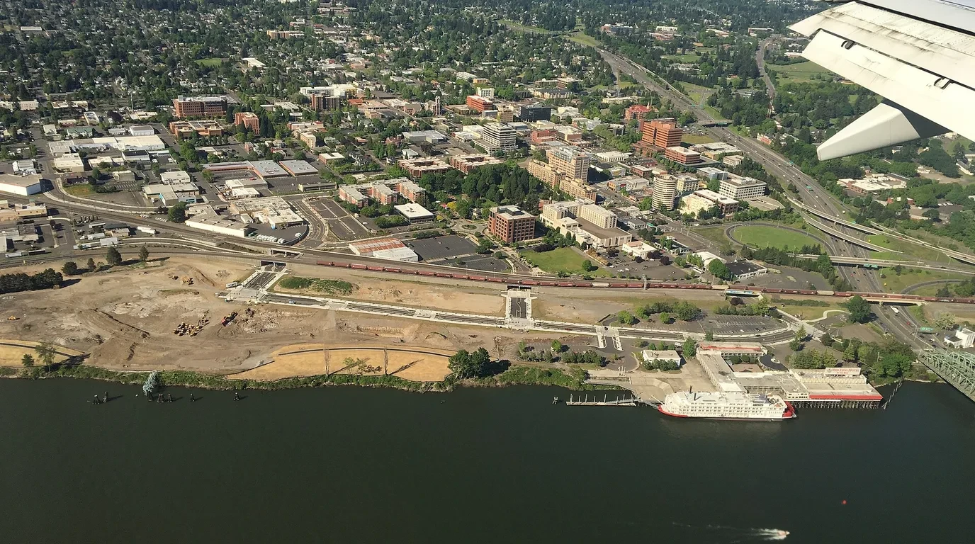 Five Corners WA Community View - Clark County Residential Neighborhood and Clean Roofs
